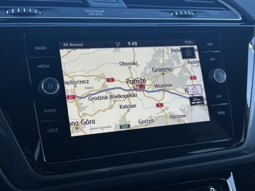 Volkswagen Touran III 1.8 TSI 180KM 2018 Volkswagen Touran Panorama! LED! Duży ekran! Nawig, zdjęcie 23
