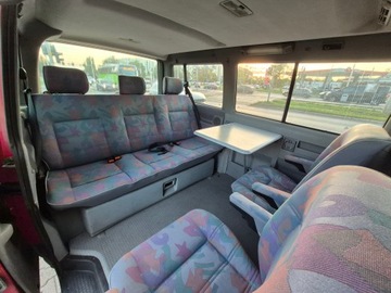 Volkswagen Multivan T6 1995 VOLKSWAGEN VW TRANSPORTER T4 MULTIVAN 7 OSÓB T4 2.4D ORGINAŁ