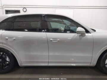 Porsche Cayenne III 2021 Porsche Cayenne 2021r, Turbo, 4.0L, 4x4, zdjęcie 4