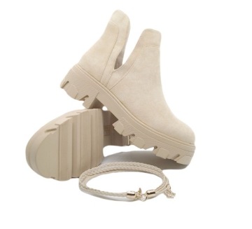 БОТИНКИ ЗАМШЕВЫЕ ЖЕНСКИЕ, БЕЖЕВЫЕ, НЕ РАБОЧИЕ Размер: 40