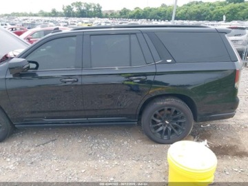 Cadillac Escalade III 2021 Cadillac Escalade Sport 2021 6.2l 6.2 Benzyna 420KM, zdjęcie 2