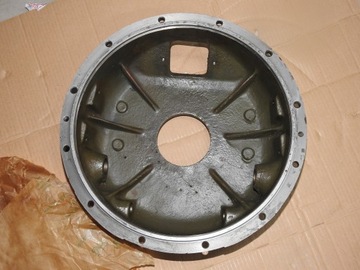 101.309.003 Картер сцепления Звезда 266