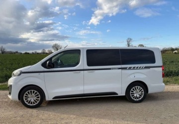 Peugeot Traveller Van 2022 Peugeot Traveller Peugeot Traveller 2.0 BlueHDi Long Active 2.0 Diesel