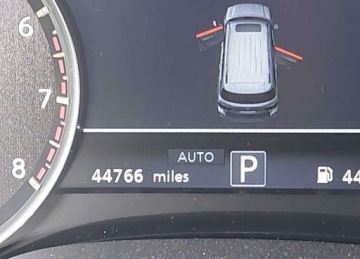 Nissan 2022 Nissan Armada 2022r., Platinum 4wd, 5.6L, od ubezpieczalni 5.6 Benzyna, zdjęcie 11