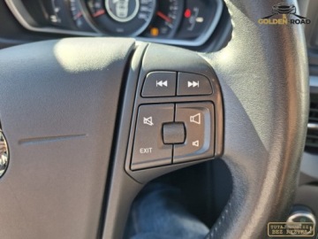 Volvo V40 II 2018 Volvo V40 2,0 benz 122KM klima elektryka grz.fot alu oplacony 2.0 Benzyna, zdjęcie 16
