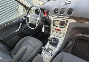 Ford Galaxy III Van 2.0 Duratec Flexifuel 145KM 2010 Ford Galaxy Sprowadzony Zarejestrowany. 2.0 Benzyna 145KM, zdjęcie 11