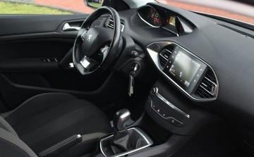 Peugeot 2016 Peugeot 308 Style 110KM 2016 1.2 Benzyna 110KM, zdjęcie 7