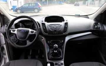 Ford Kuga II SUV 2.0 TDCi 150KM 2015 Ford Kuga Zarejestrowany Bezwypadkowy Zadbany 2.0 Diesel 150KM, zdjęcie 15