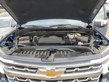 Chevrolet Silverado II 2024 Chevrolet Silverado 2024, 5.3L, 4x4, K1500 LTZ, po gradobiciu 5.3 Benzyna, zdjęcie 10