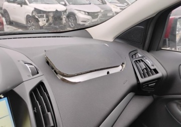 Ford Kuga II SUV Facelifting 1.5 EcoBoost 150KM 2017 Ford Kuga 2017r, 1.5 Benzyna. Uszkodzony prawy przod. Jezdzi. 1.5 Benzyna, zdjęcie 18