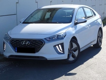 Hyundai IONIQ 2022 Hyundai IONIQ 1.6 Hybryda 141KM