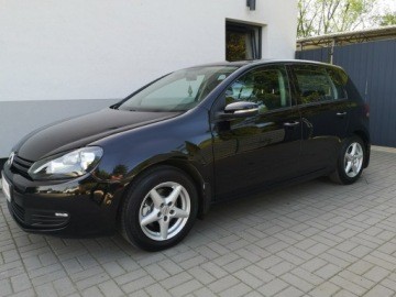 Volkswagen Golf VI Hatchback 5d 1.4 80KM 2011 Volkswagen Golf 1.4MPI +LPG 80KM Klimatronic, zdjęcie 9