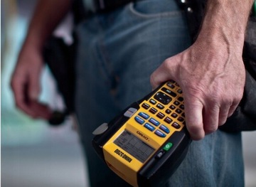 DYMO RHINO Виниловая лента 18443 S0718580 9мм белая