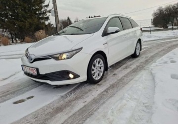 Toyota Auris II 2018 Toyota Auris Toyota Auris 1.8 Hybryda 99KM, zdjęcie 5