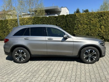 Mercedes GLC C253 SUV 2.1 220 d 170KM 2019 Mercedes GLC 220 4 Matic, automat, bardzo zadbany!, zdjęcie 4