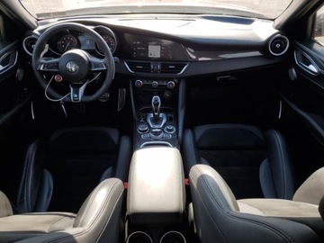 Alfa Romeo Giulia II 2021 Alfa Romeo Giulia Quadrifoglio 2021 2.9l 2.9 Benzyna 505KM, zdjęcie 8