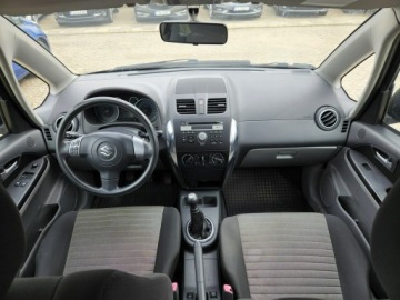 Suzuki SX4 I Hatchback Facelifting 1.6 VVT 120KM 2010 Suzuki SX4 1,6 benzyna 120KM salon polska 4X4, zdjęcie 8