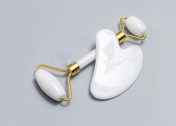 НЕФРИТОВЫЙ ВАЛИК И ПЛАСТИНА ДЛЯ МАССАЖА ЛИЦА