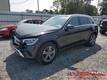 Mercedes GLC C253 2020 Mercedes-Benz GLC _300_4Matic_2.0 L_255 km_2020r_Mala szkoda 2.0 Benzyna