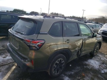 Subaru Forester VI 2025 Subaru Forester Premium 2025 2.5 Benzyna 182KM, zdjęcie 3