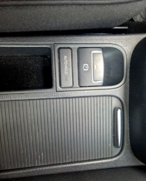 Volkswagen Tiguan I SUV 1.4 TSI 150KM 2010 Volkswagen Tiguan Volkswagen Tiguan 1.4 TSI 4Motion Sport amp Style 1.4, zdjęcie 16