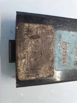 MITSUBISHI GALANT 2000 ŘÍZENÍ / MODUL CENTRÁLNÍHO ZÁMKU