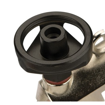 Монтаж пенопласта с латунной головкой