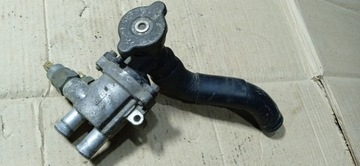 YAMAHA FAZER FZS 600 TERMOSTAT OBUDOWA CZUJNIK WĄŻ