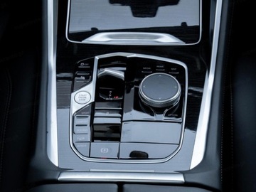 BMW X6 G06 SUV Facelifting 3.0 40i 381KM 2025 BMW X6 xDrive40i Sport Suv 3.0 (381KM) 2025, zdjęcie 14