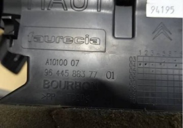 MŘÍŽKA VENTILACE ZADNÍ TUNELU STŘEDNÍHO PEUGEOT 407 2005 A1010007 NR155