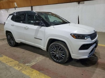 Jeep Compass II 2022 Jeep Compass Limited 2022 2.4l 2.4 Benzyna 177KM, zdjęcie 4