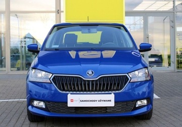 Skoda Fabia III Hatchback Facelifting 1.0 TSI 95KM 2020 Skoda Fabia 1.0 TSI 95KM M5 Ambition Czujniki parkowania SmartLink SalonPL, zdjęcie 2