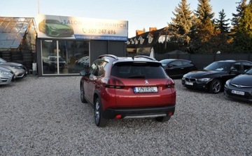 Peugeot 2008 I SUV Facelifting 1.2 PureTech 130KM 2017 Peugeot 2008 LIFT ALLURE Benzyna Klimatyzacja Panorama 1.2 Benzyna 130KM, zdjęcie 7