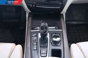 BMW X5 F15 2016 BMW X5 xDrive40dFV23Hak HolowniczyAdaptacyjne Reflektory LED 3.0 Diesel, zdjęcie 17