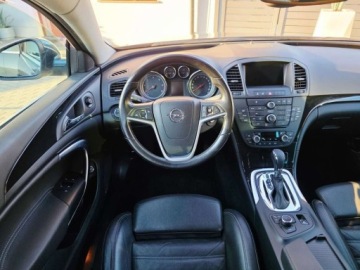 Opel Insignia I Sports Tourer 2.0 CDTI ECOTEC 130KM 2012 Opel Insignia Cosmo___2.0CDTi 130KM Automat___BiXenon LED Wentyle Infinity, zdjęcie 16