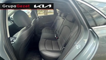 Kia Ceed III Hatchback Facelifting  1.5 T-GDI 160KM 2023 Kia Ceed 1.5 T-GDI ( 160 KM) Business line 7 dct, zdjęcie 14