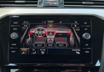 Volkswagen Passat B8 Variant Facelifting 2.0 TDI SCR 200KM 2022 Volkswagen Passat Elegance Pakiety, ACC, LED Matrix, ergoComfort z masaze, zdjęcie 21