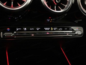 Mercedes GLB SUV 2.0 200d 150KM 2025 MERCEDES-BENZ GLB 200 d AMG Line Suv 2.0 (150KM) 2025, zdjęcie 8