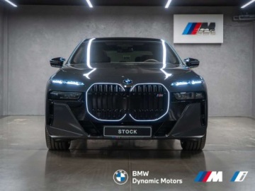 BMW Seria 7 G70 Sedan Plug-In 3.0 M60e 571KM 2025 BMW Seria 7 M760e xDrive 571 KM PHEV - Gotowy do Odbioru - Wnetrze BMW Gra, zdjęcie 3