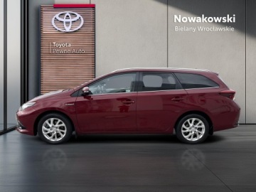 Toyota Auris II Touring Sports Facelifting 1.8 Hybrid 136KM 2017 Toyota Auris Hybrid 135 Premium II (2012-) Hybrid, zdjęcie 3