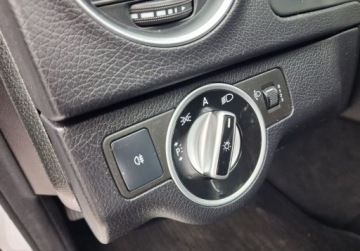 Mercedes Klasa C W204 Kombi T204 1.8 180 CGI BlueEFFICIENCY 156KM 2012 Mercedes-Benz Klasa C bezwypadekz Niemiecjedzie jak nowe 1.8 Benzyna, zdjęcie 18