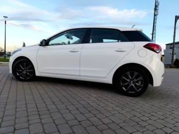 Hyundai i20 II 2018 SPRZEDAM HYUNDAY i20 TYLKO 58TYŚ BIAŁY ZADBANY, zdjęcie 2