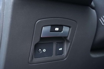 Land Rover Range Rover Velar SUV 2.0 Si4 300KM 2020 Land Rover Range Rover Velar Panorama AWD ACC HSE LED zaw. Pneumatycz, zdjęcie 14