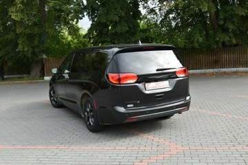 Chrysler Pacifica II 3.6 V6 291KM 2019 Chrysler Pacifica 3.6 V6 291KM 2019r. Touring, zdjęcie 19