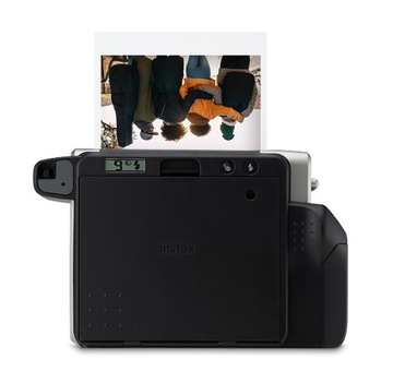 Камера Fujifilm Instax WIDE 300, черная