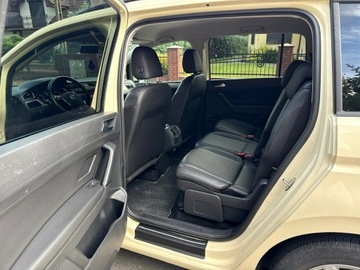 Volkswagen Touran III 2020 Volkswagen Touran 2.0 TDI DSG Aut. 7 osobowy 2020, zdjęcie 15