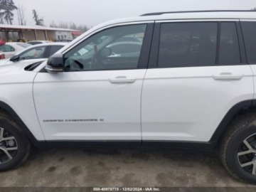 Jeep Grand Cherokee V 2023 Jeep Grand Cherokee 2023r., 4x4, 3.6L 3.6 Benzyna 293KM, zdjęcie 5