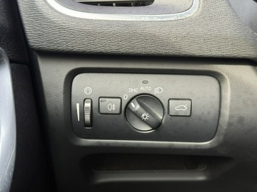 Volvo V40 II Hatchback 1.6 D2 115KM 2014 Volvo V40 1.6 D2 114KM 2014r KINETIC,Nowy rozrząd, zdjęcie 17