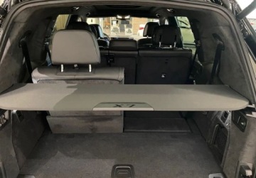 BMW X7 SUV M Facelifting 4.4 M60i 530KM 2025 BMW X7 M60i - Samochod dostepny od reki 4.4 Benzyna 530KM, zdjęcie 18