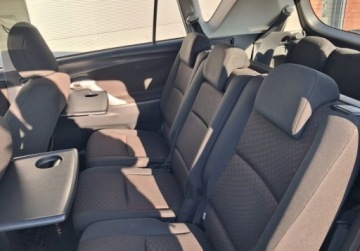 Toyota Verso Minivan 2.0 D-4D 126KM 2013 Toyota Verso bezwypadkowepanoramajedzie i wyglada jak noweorg lakier7osob, zdjęcie 9